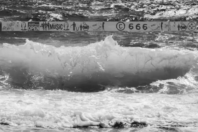 CrapMagnet Returns Font examples