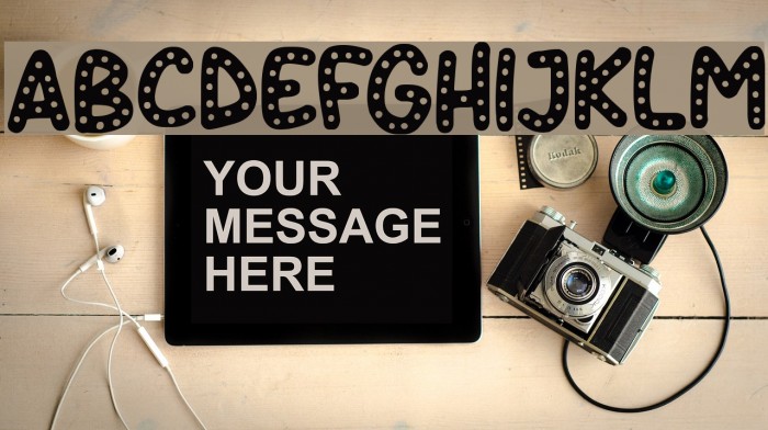Crazy Dots Font examples