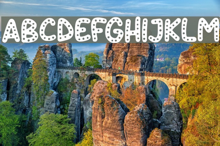 Crazy Dots Font examples