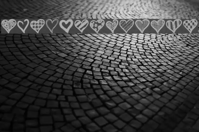 Crazy Hearts Font examples