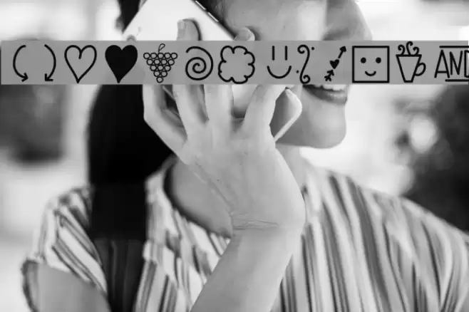 CreateDoodles Font examples