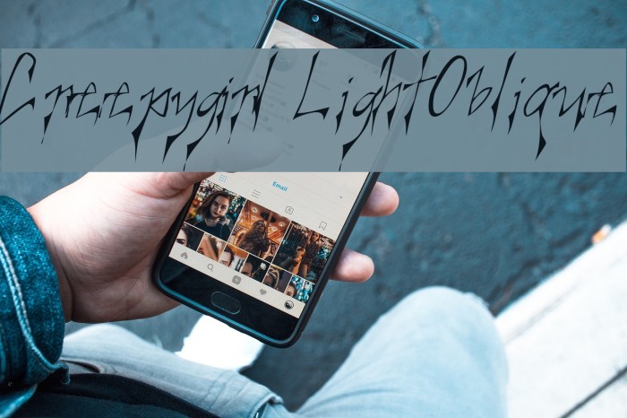 Creepygirl LightOblique Font examples