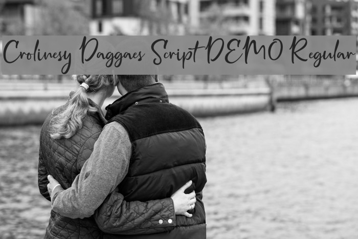 Crolinesy Daggaes Script DEMO Regular Font examples