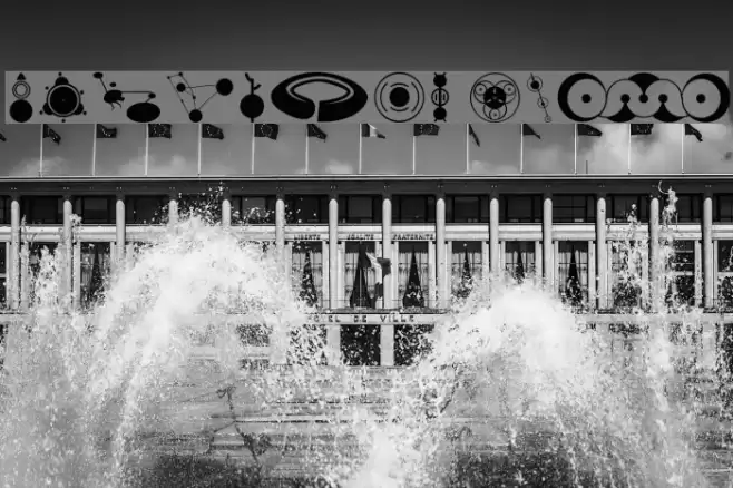 CropBats AOE Schriftart examples