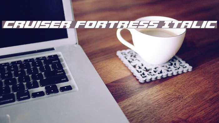 Cruiser Fortress Italic Font examples