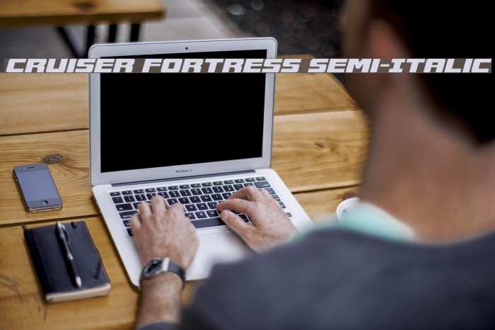 Cruiser Fortress Semi-Italic Font examples