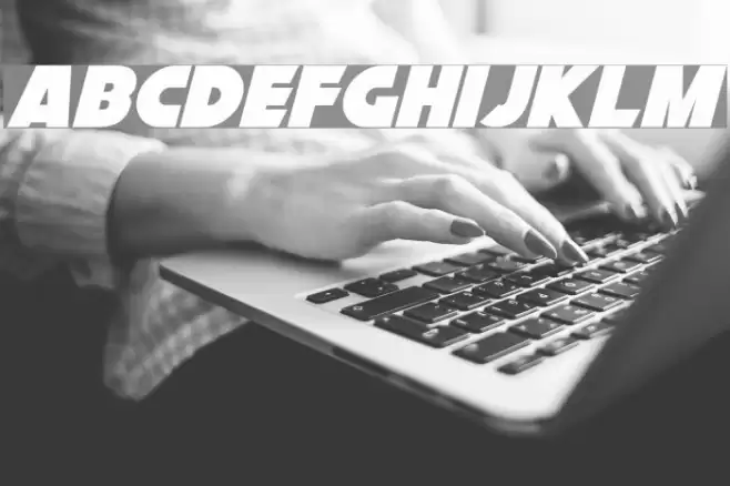 Cryogenix Italic خط examples