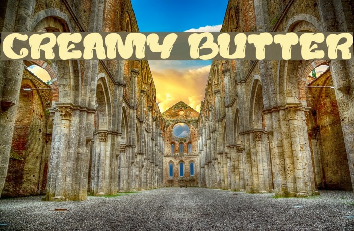 creamy butter Font examples