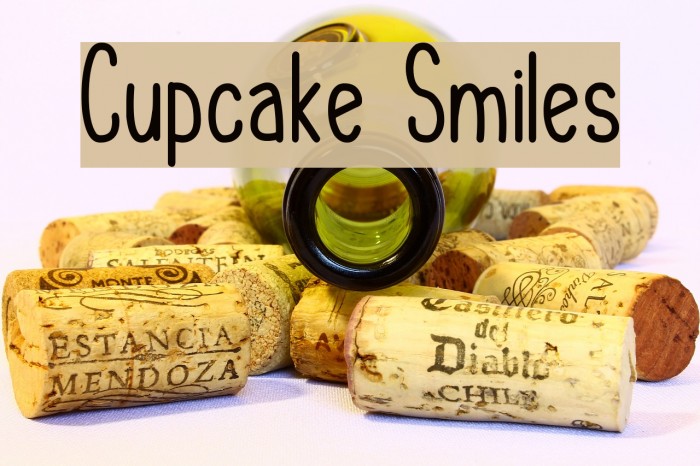 Cupcake Smiles Font examples