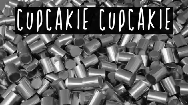 Cupcakie Cupcakie फ़ॉन्ट examples