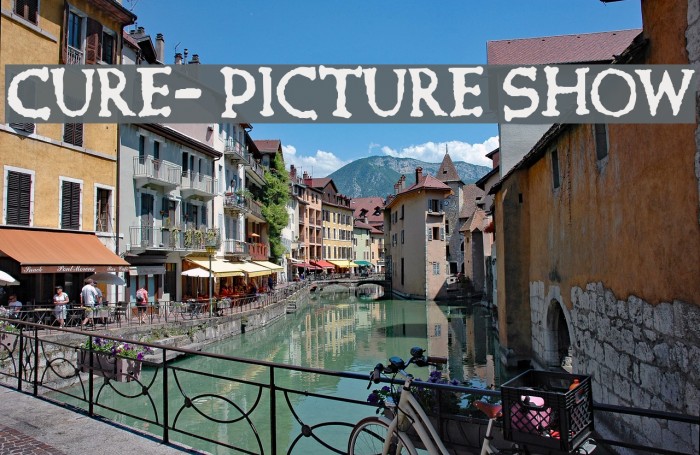 Cure- Picture Show Font examples