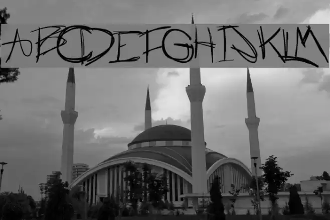 CurrentlyLiving Font examples