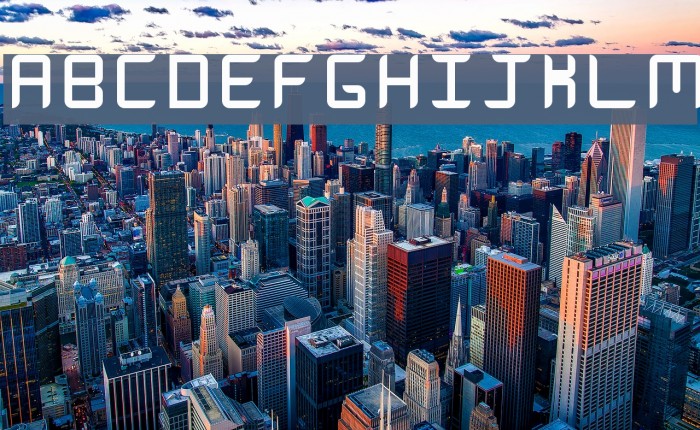 Curved Capitals Regular Font examples