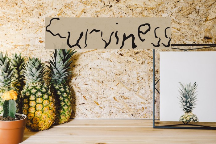 Curviness Font examples