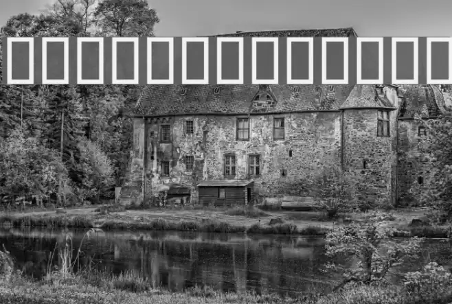 Cut  SemiBold Font examples