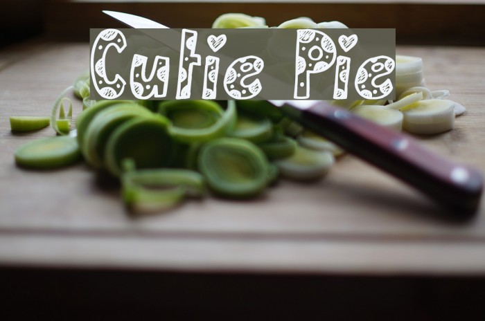 Cutie Pie Font examples