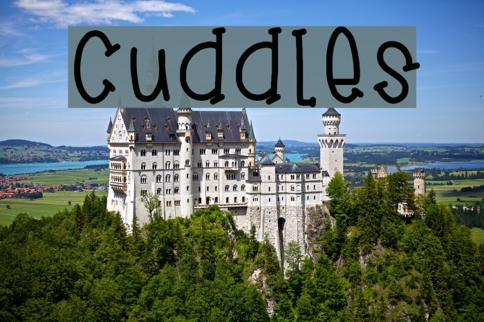 cuddles Font examples