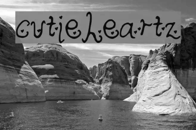 cutieheartz Font examples