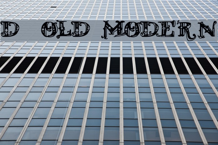 D_OLD MODERN Font examples