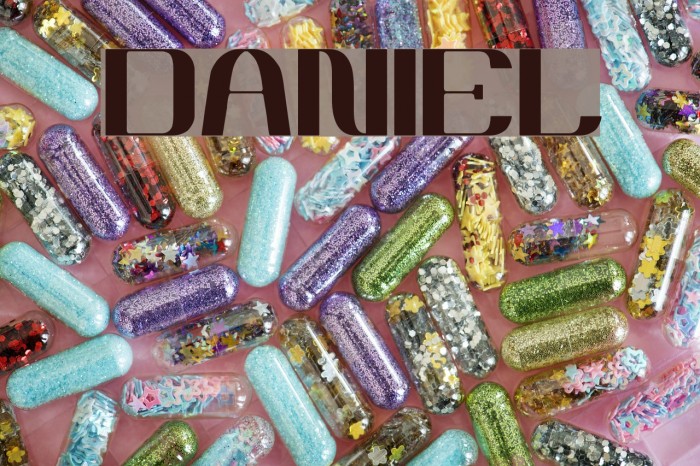 DANIEL Font examples