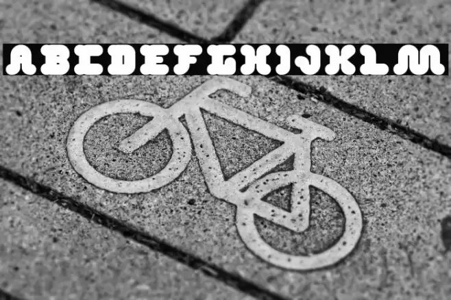 DAY DREAMER Font examples