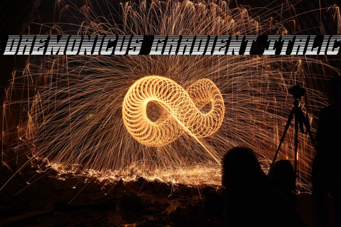 Daemonicus Gradient Italic Example 1