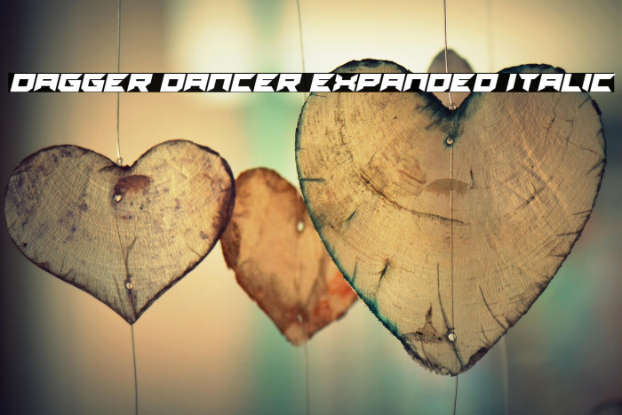 Dagger Dancer Expanded Italic Example 2