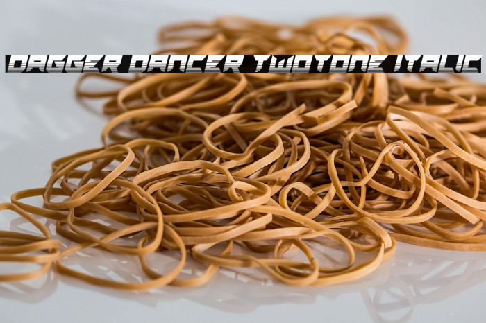 Dagger Dancer Twotone Italic Example 1