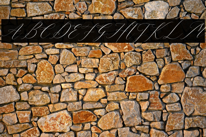 Dahliakeys Italic Example 2