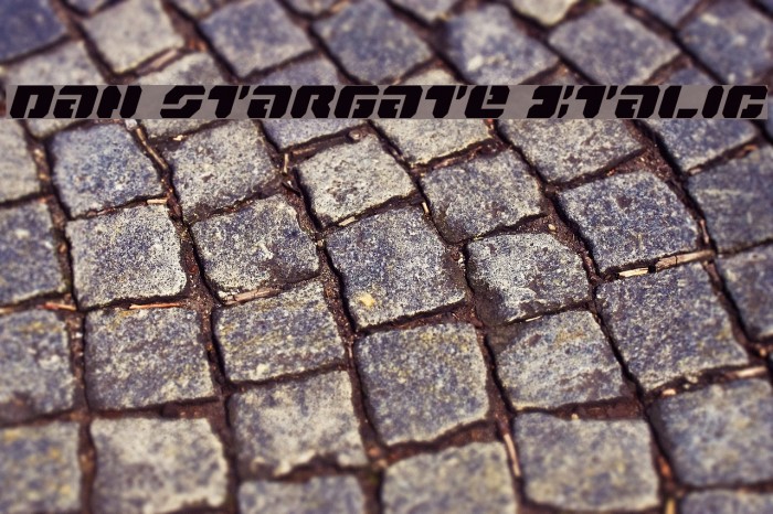 Dan Stargate Italic Font examples