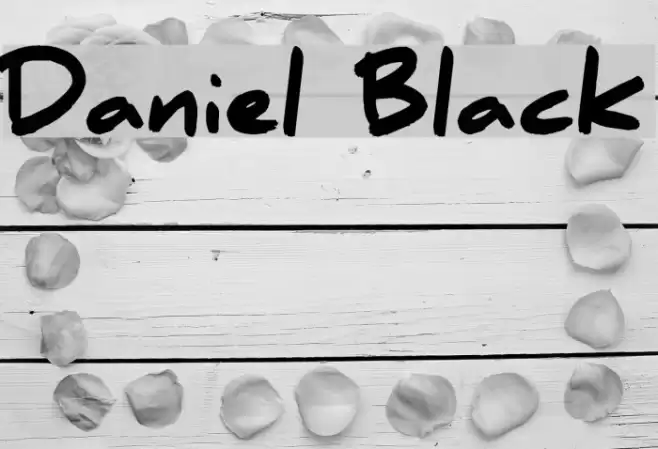 Daniel Black Шрифта examples