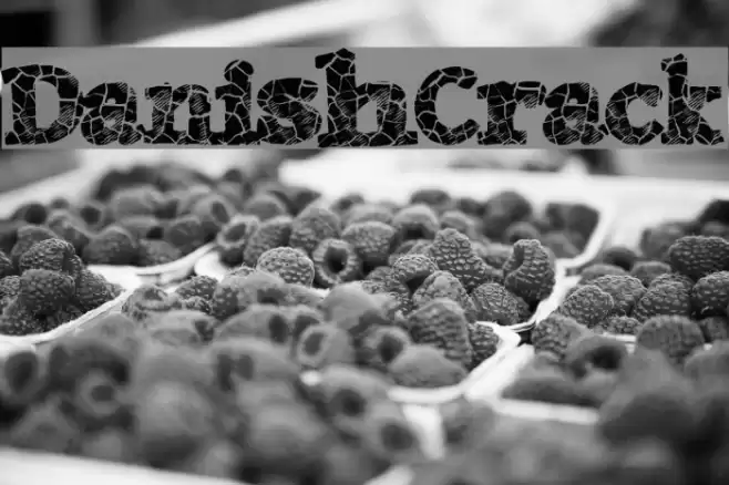 DanishCrack Font examples
