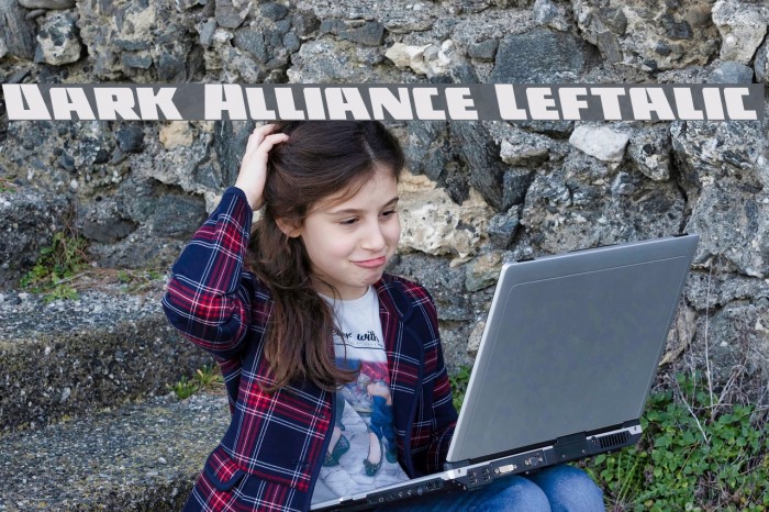 Dark Alliance Leftalic Font examples