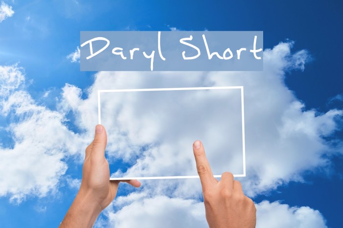 Daryl Short Font examples