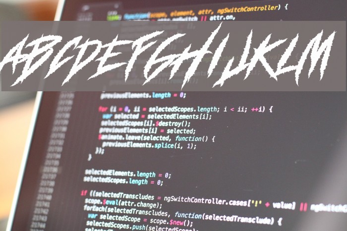 DEADLY CLAWS Font examples