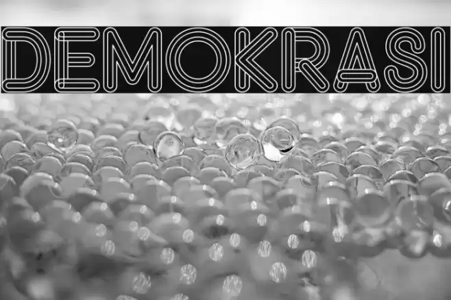 DEMOKRASI Font examples