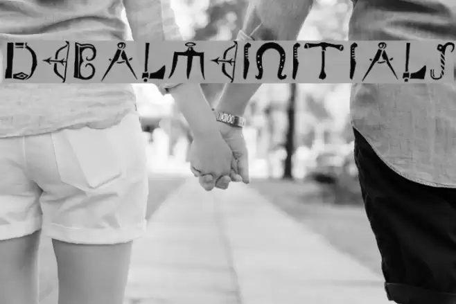 DeBalmeInitials Font examples