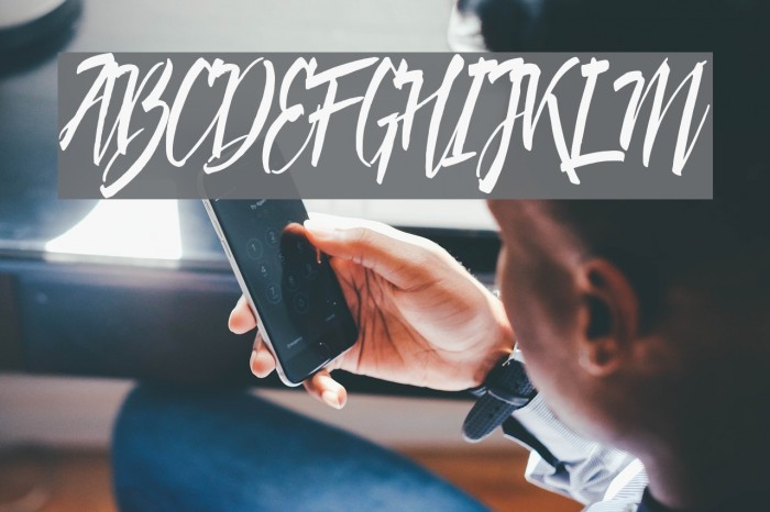 DeadheadBrush Font examples
