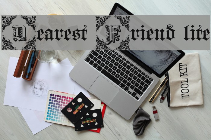 Dearest Friend lite Font examples
