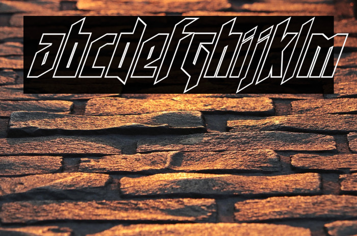 Deathshead Outline Italic Example 2