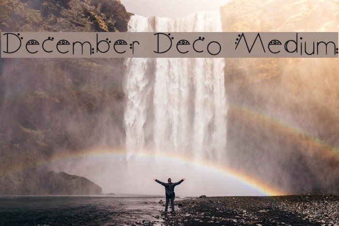 December Deco Medium Font examples