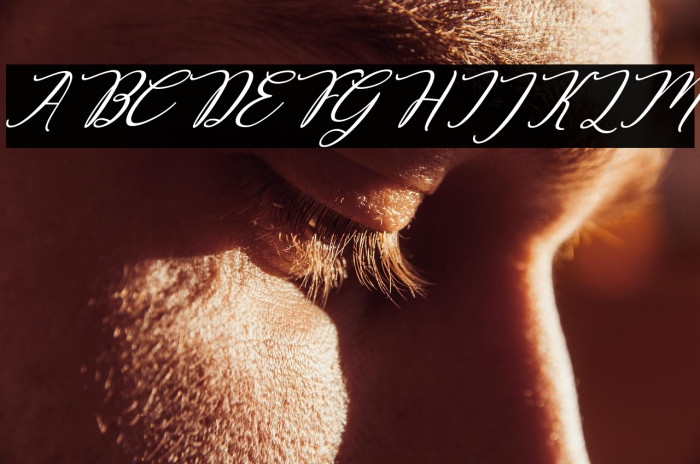 Decembery Italic Example 1