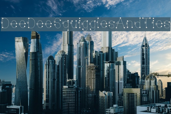 DeeDeeSquigglesAndTies Font examples