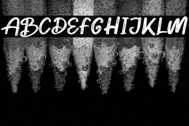 Dekker clark Regular Font examples