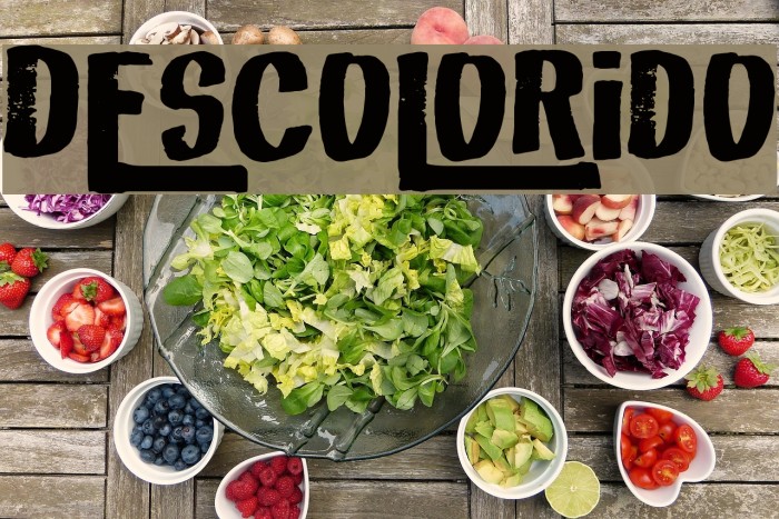 Descolorido Font examples