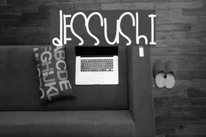 Dessushi Font examples