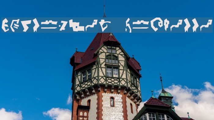 Destronic Grafitti Font examples