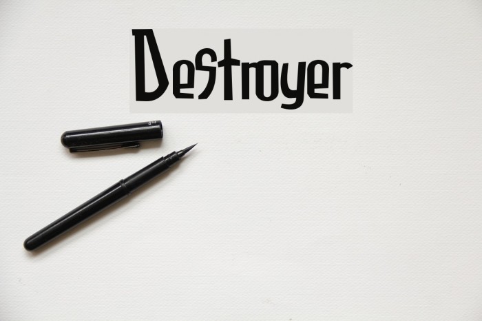 Destroyer Font examples