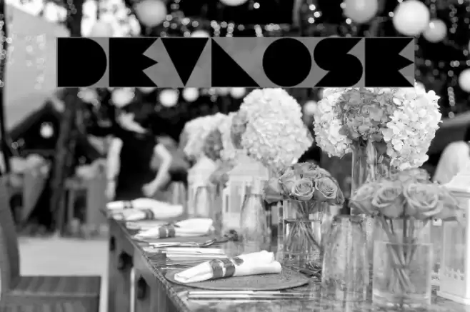 Devlose Font examples