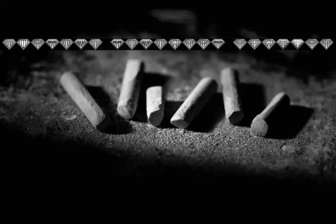 Diamond Monogram Regular Font examples